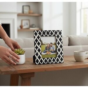 Handmade Bone Inlay Photo Frame 4x6 – Black & White Geometric Design, India